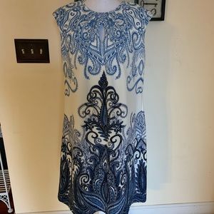 London Style keyhole dress